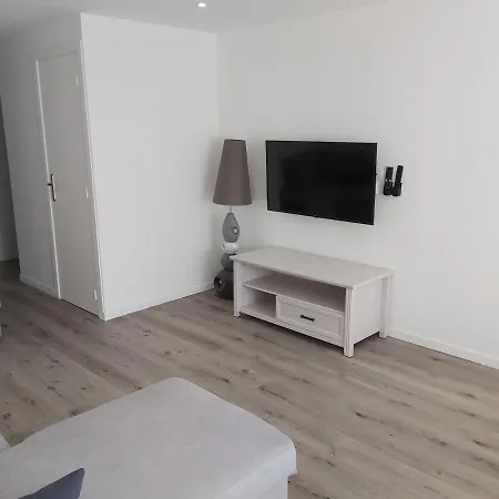 Grand T3 Piscine, Garage Centre Port Daire