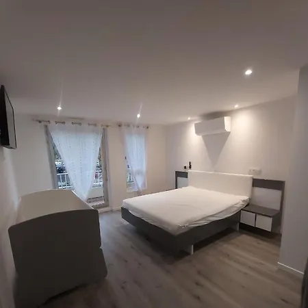 Grand T3 Piscine, Garage Centre Port Daire