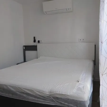 Daire Grand T3 Piscine, Garage Centre Port Agde